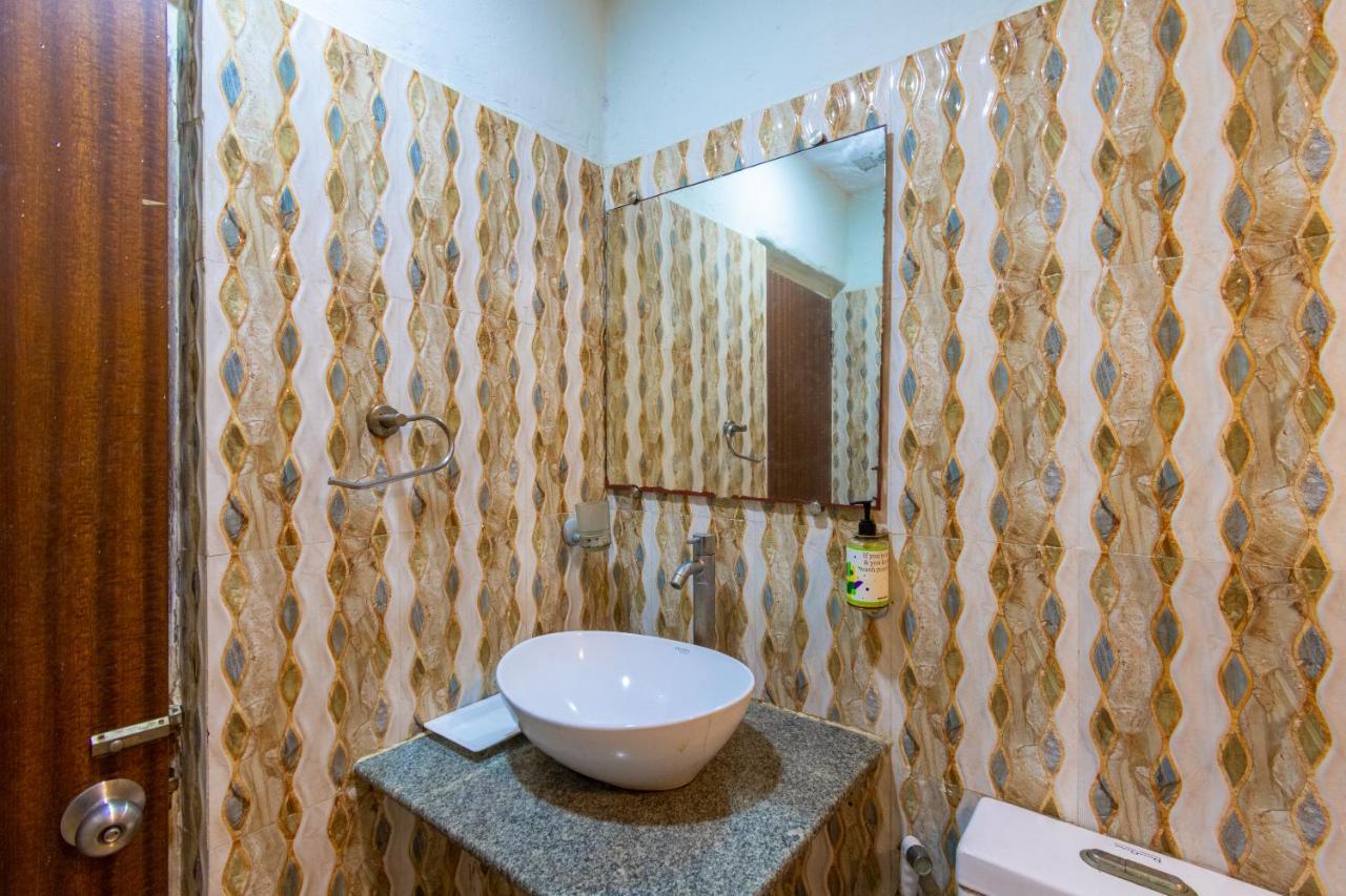 Opiam B&B A Business Hotel Колката Екстериор снимка